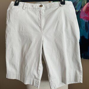 Talbots Khaki Bermuda Shorts Women's Size 8